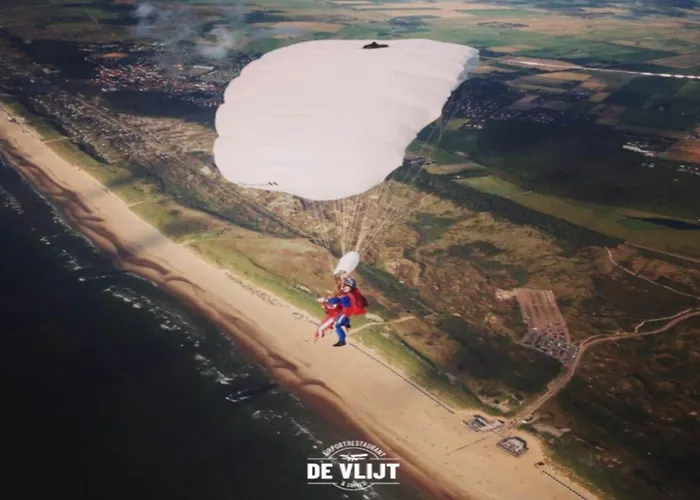 Hébergement de vacances Cozy First Class With Balcony *